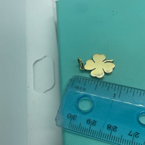 RARE Tiffany & Co. 18K Yellow Gold 4 Leaf Lucky Clover Pendant Charm - Picture 9 of 9